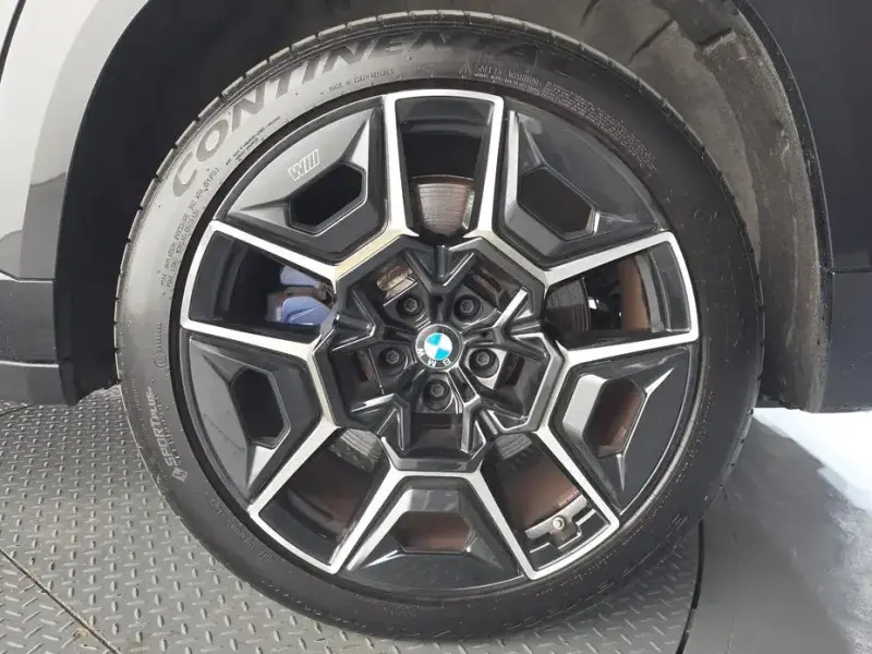 2024 BMW XM с пробегом 39 481 км