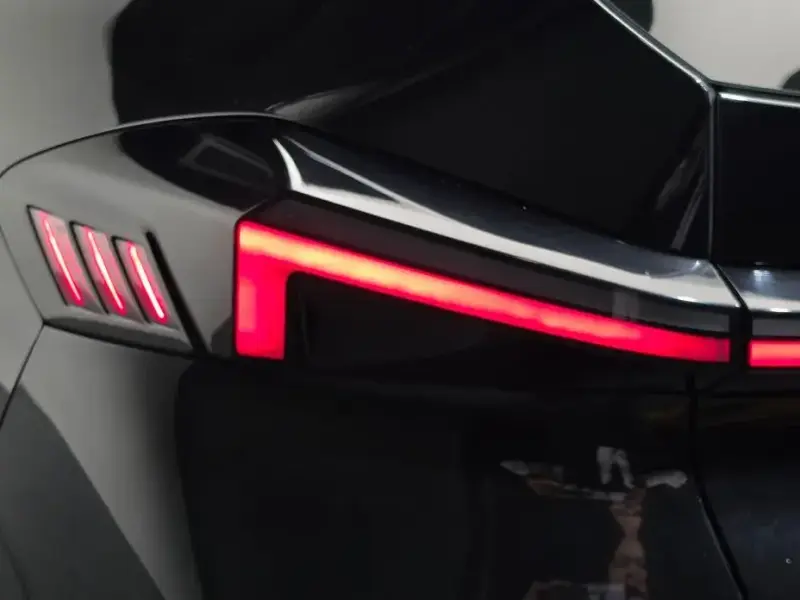 2024 BMW XM с пробегом 39 481 км