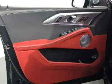2024 BMW XM с пробегом 39 481 км