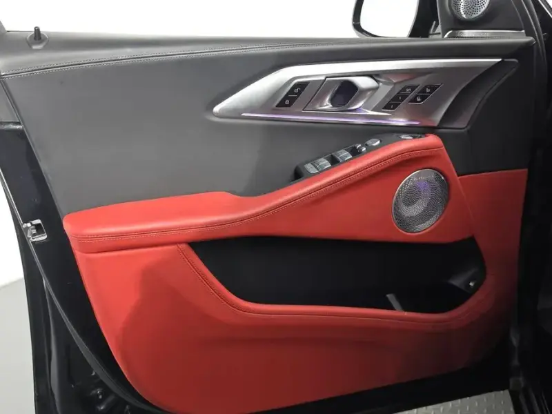 2024 BMW XM с пробегом 39 481 км