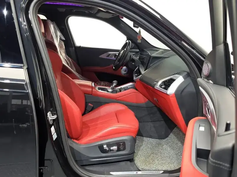 2024 BMW XM с пробегом 39 481 км