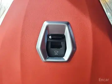 2024 BMW XM с пробегом 22 091 км