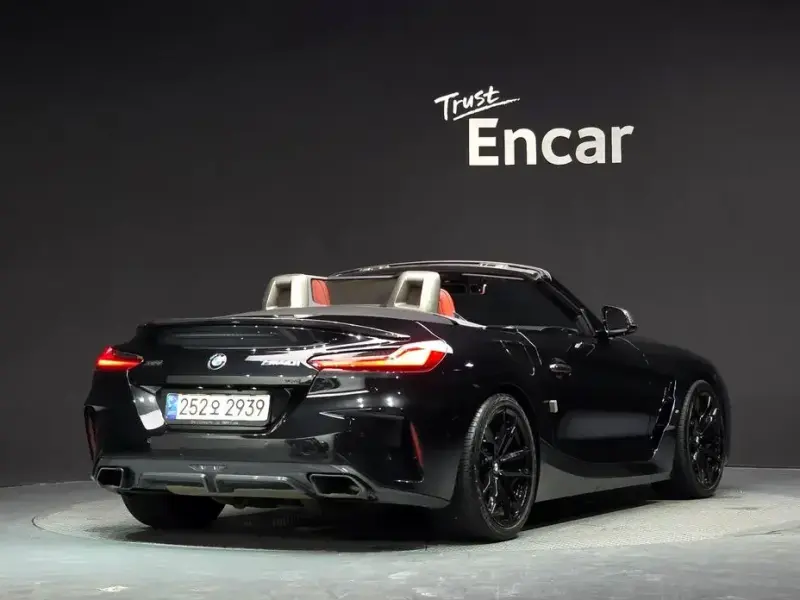 2021 BMW Z4 с пробегом 75 679 км