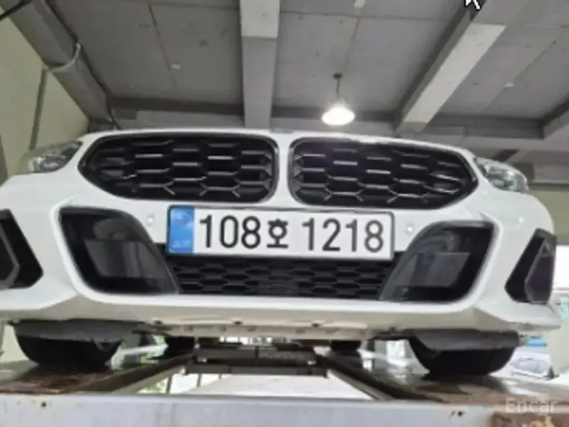 2024 BMW Z4 с пробегом 35 000 км