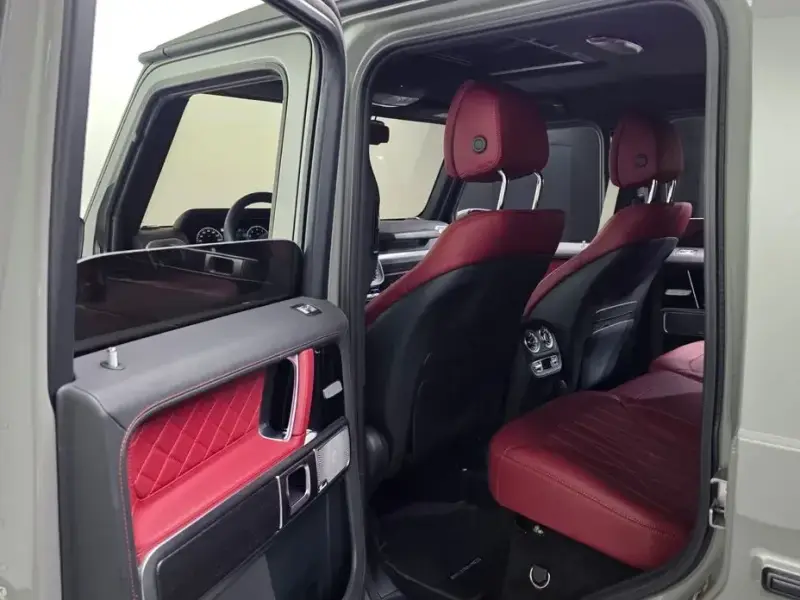 2025 Mercedes-Benz G-Класс с пробегом 8 855 км