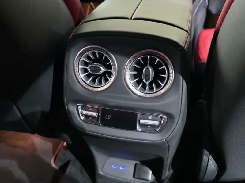 2025 Mercedes-Benz G-Класс с пробегом 8 855 км