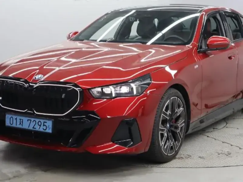2024 BMW i5 с пробегом 6 600 км