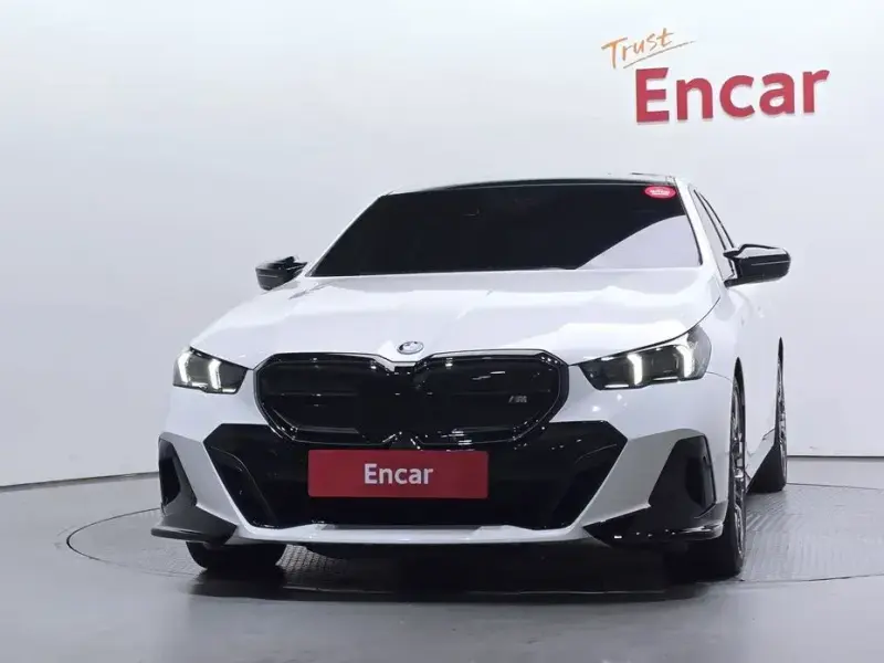 2024 BMW i5 с пробегом 31 683 км