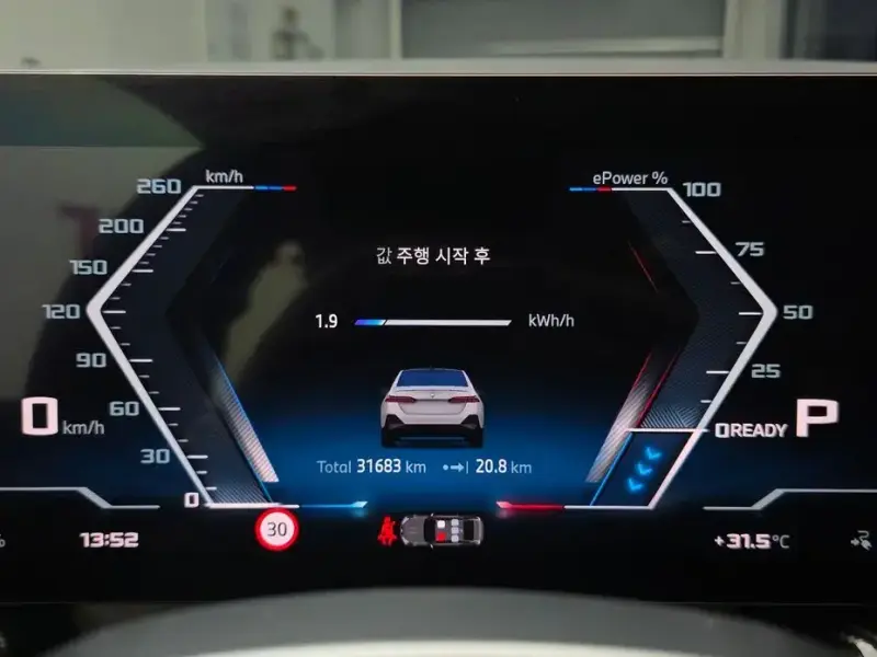 2024 BMW i5 с пробегом 31 683 км