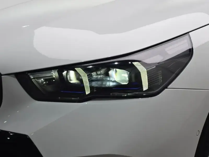 2024 BMW i5 с пробегом 31 683 км