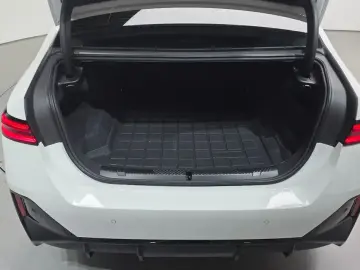 2024 BMW i5 с пробегом 31 683 км