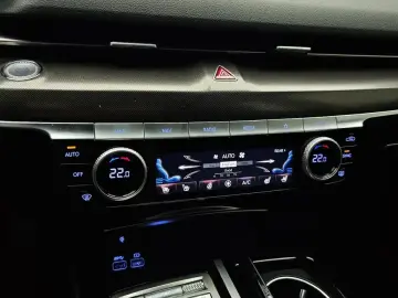 2023 Genesis G80 с пробегом 48 674 км