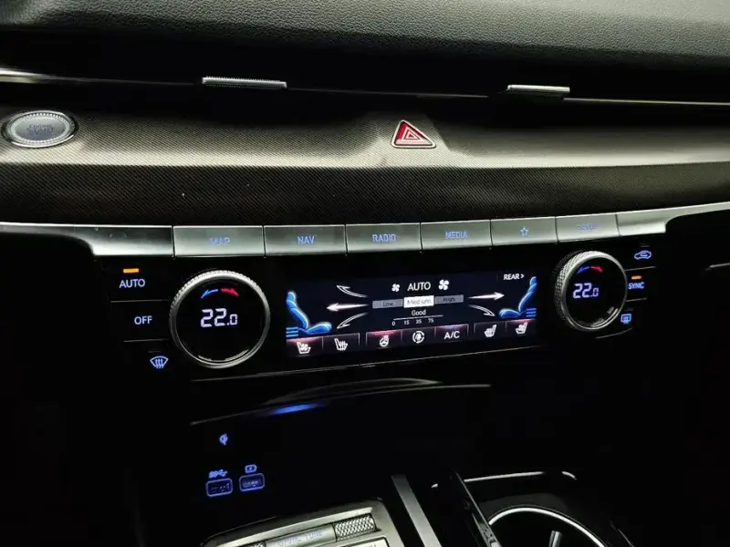 2023 Genesis G80 с пробегом 48 674 км