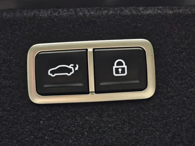 2023 Genesis G80 с пробегом 48 674 км