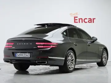2023 Genesis G80 с пробегом 34 951 км