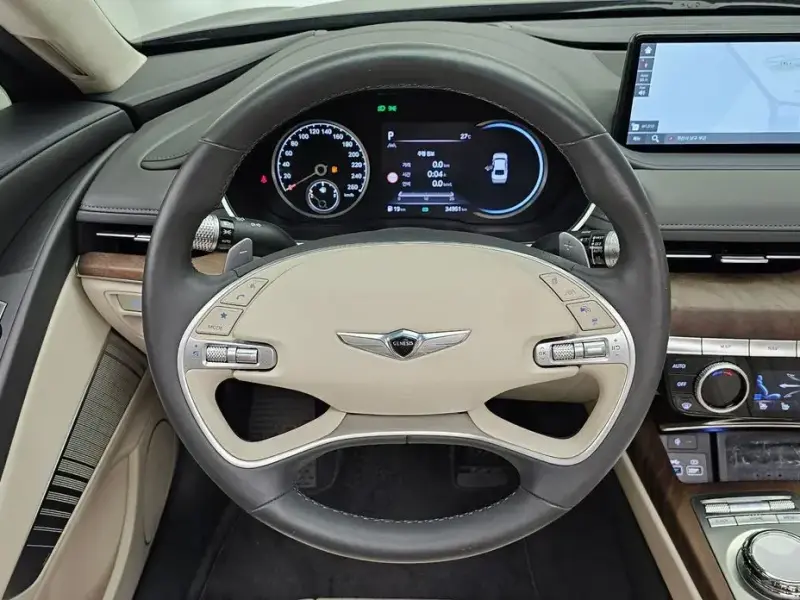 2023 Genesis G80 с пробегом 34 951 км
