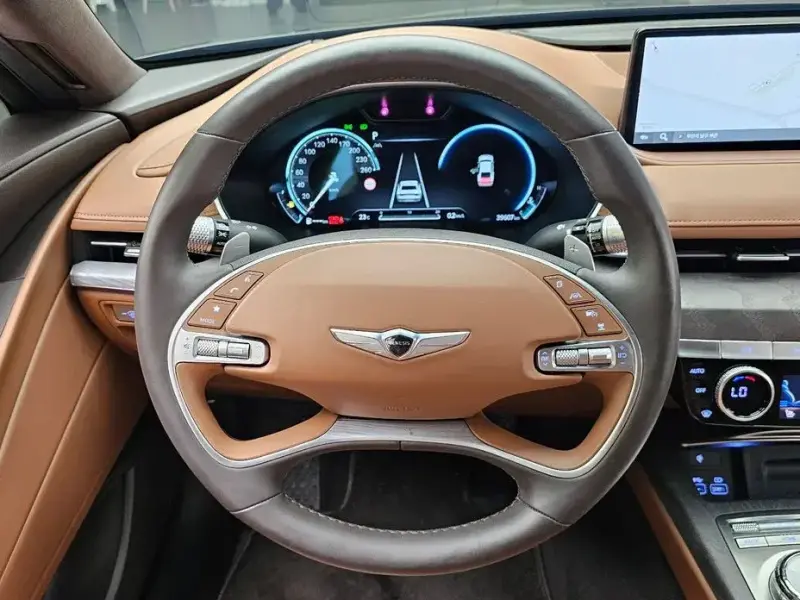 2023 Genesis G80 с пробегом 39 607 км