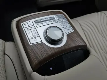 2023 Genesis G80 с пробегом 34 951 км