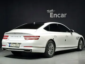 2023 Genesis G80 с пробегом 26 028 км
