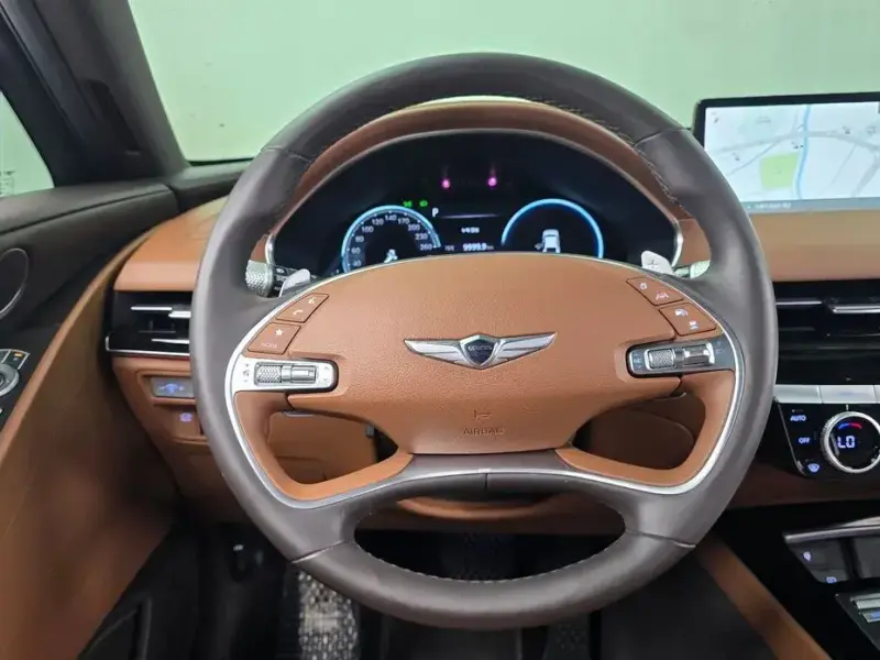 2023 Genesis G80 с пробегом 26 028 км