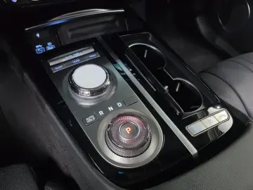 2023 Genesis G80 с пробегом 24 088 км