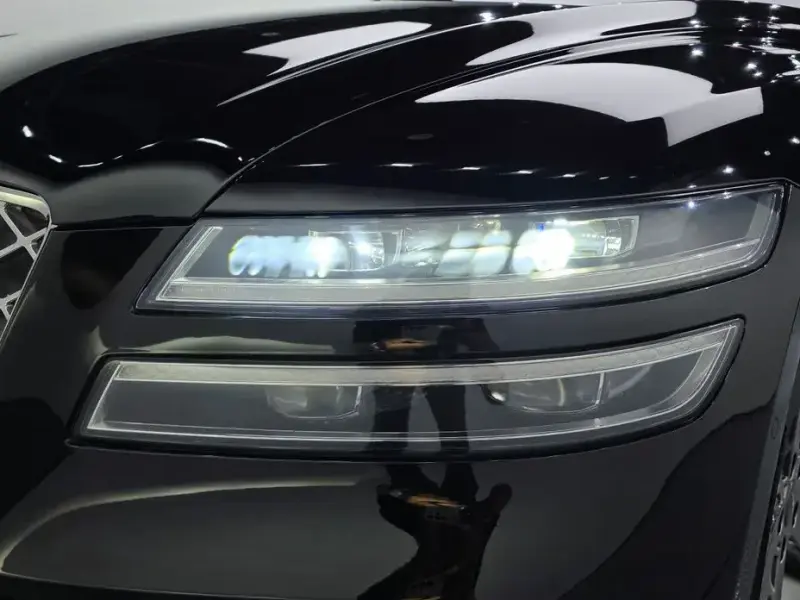 2023 Genesis G80 с пробегом 24 088 км