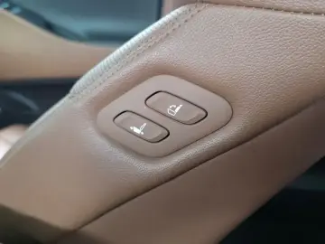 2023 Genesis G80 с пробегом 26 028 км