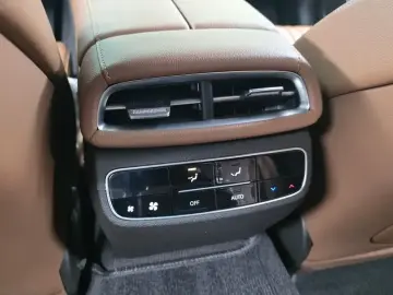 2023 Genesis G80 с пробегом 26 028 км