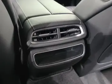 2023 Genesis G80 с пробегом 24 088 км