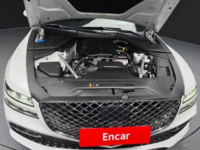 2023 Genesis G80 с пробегом 37 041 км