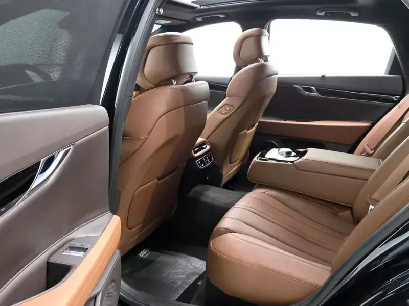 2023 Genesis G80 с пробегом 62 931 км