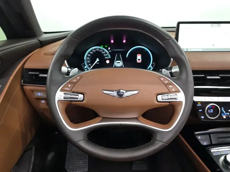 2023 Genesis G80 с пробегом 62 931 км