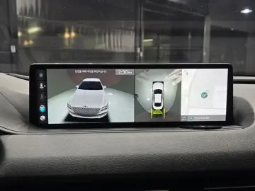 2023 Genesis G80 с пробегом 37 041 км