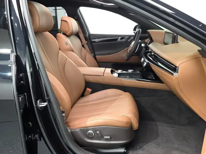 2023 Genesis G80 с пробегом 62 931 км