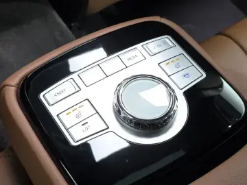 2023 Genesis G80 с пробегом 62 931 км
