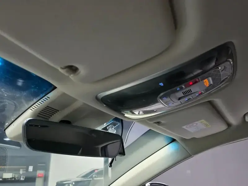 2023 Genesis G80 с пробегом 37 041 км