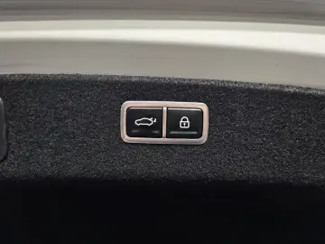 2023 Genesis G80 с пробегом 37 041 км