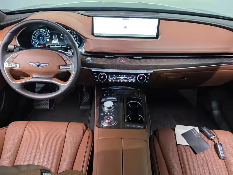 2023 Genesis G80 с пробегом 52 605 км
