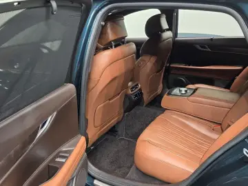 2023 Genesis G80 с пробегом 52 605 км