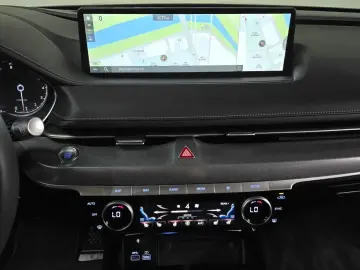 2023 Genesis G80 с пробегом 20 928 км