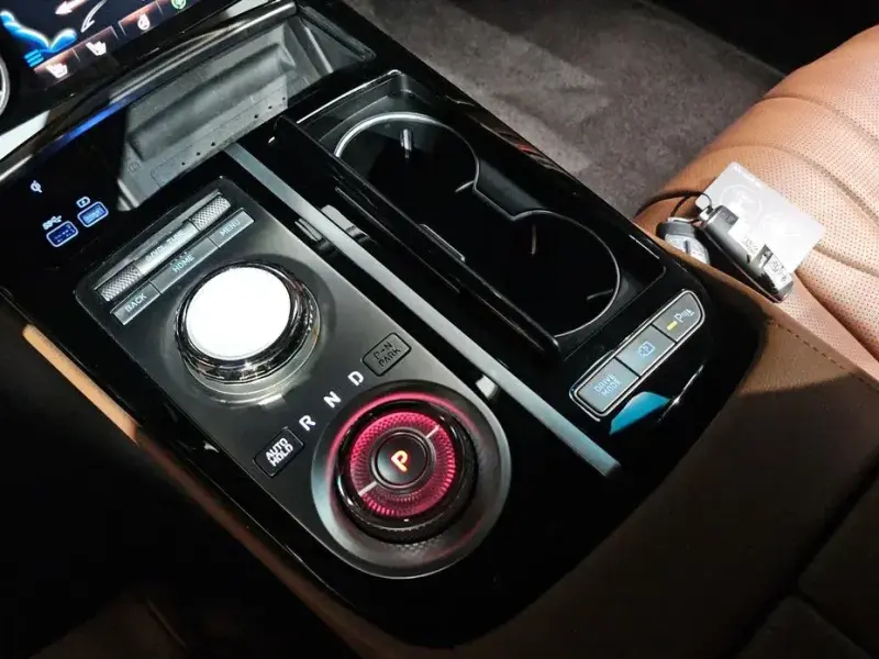 2023 Genesis G80 с пробегом 56 896 км