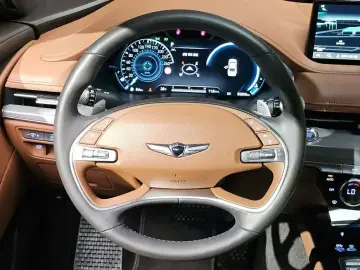 2023 Genesis G80 с пробегом 56 896 км
