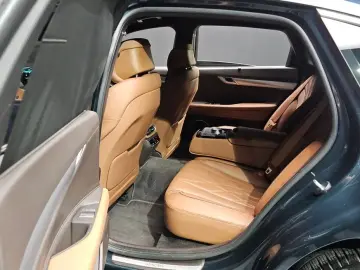 2023 Genesis G80 с пробегом 56 896 км
