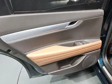 2023 Genesis G80 с пробегом 56 896 км