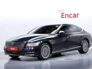 2023 Genesis G80 с пробегом 61 949 км