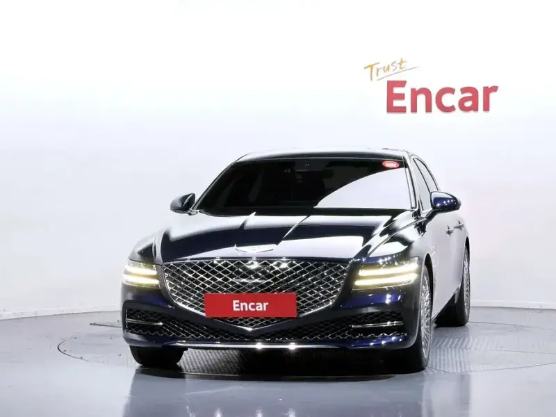 2023 Genesis G80 с пробегом 61 949 км