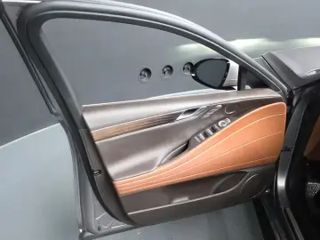 2023 Genesis G80 с пробегом 41 848 км