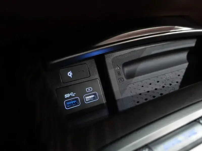 2023 Genesis G80 с пробегом 41 848 км