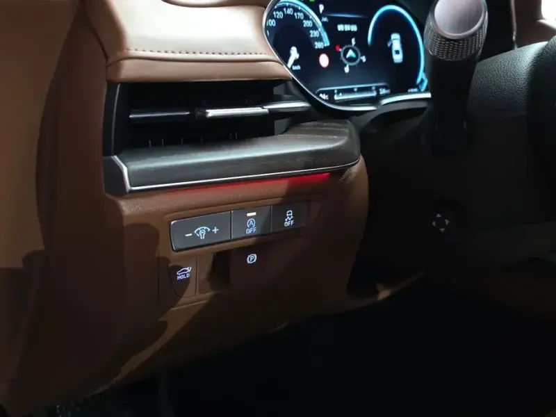 2023 Genesis G80 с пробегом 41 848 км