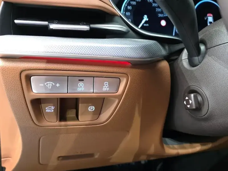 2023 Genesis G80 с пробегом 61 949 км